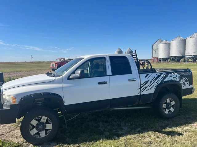 2005 Dodge Ram2500, weiß, 290.000 km, Import Kanada — Foto 3 z 4