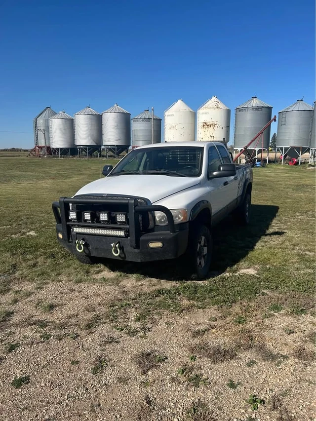 2005 Dodge Ram2500, weiß, 290.000 km, Import Kanada — Foto 4 z 4