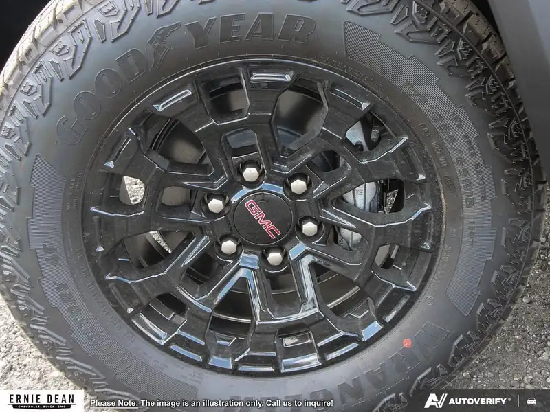 2026 GMC Canyon Elevation, silber, 0 km, Import Kanada — Foto 8 z 12
