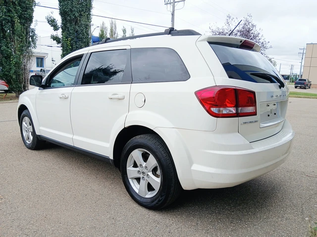 2018 Dodge Journey SE, weiß, 136.655 km, Import Kanada — Foto 3 z 5