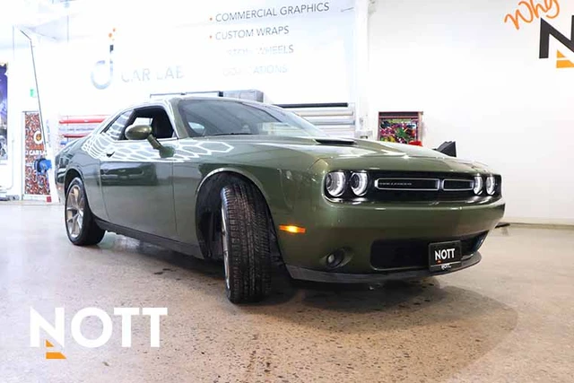 2023 Dodge Challenger SXT, 13.131 km, Import Kanada — Foto 7 z 20