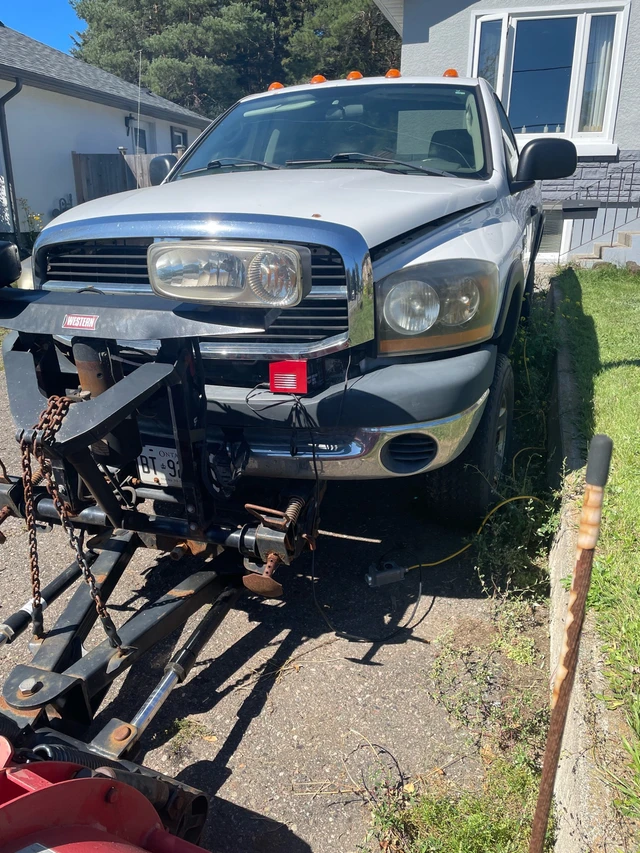2009 Dodge Ram2500, 122.000 km, Import Kanada — Foto 3 z 3