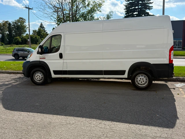 2020 RAM 2500 159 WB, weiß, 89.000 km, Import Kanada — Foto 1