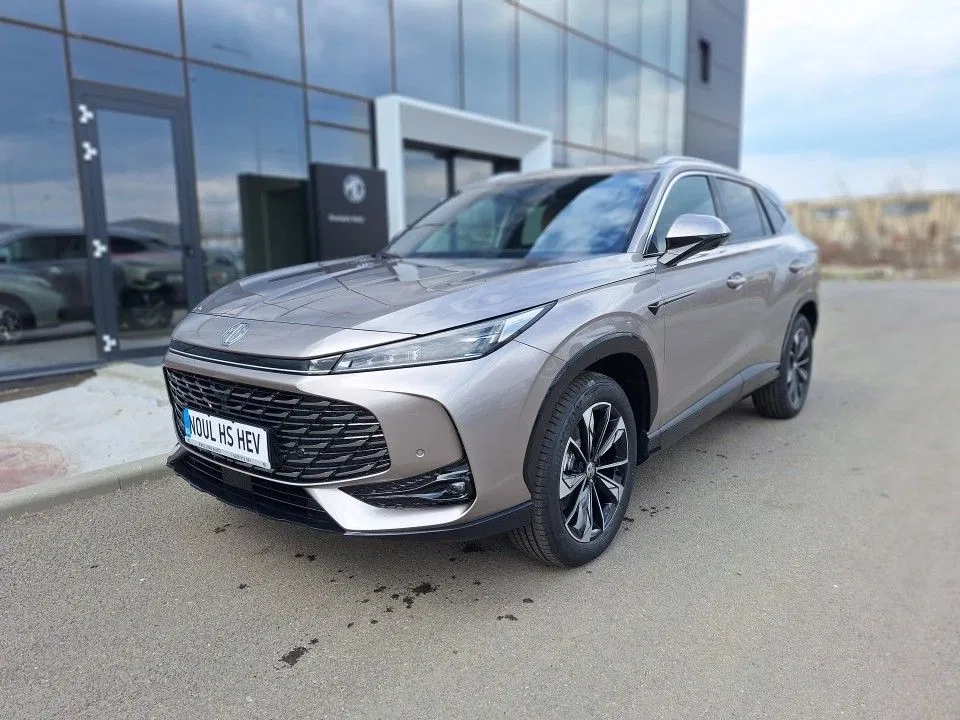 2026 MG HS, 1 km, Rumänien — Foto 1