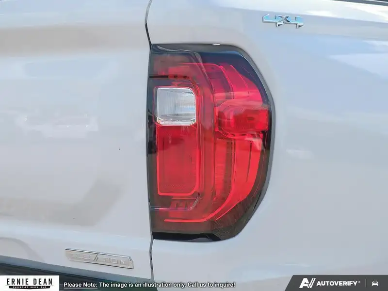2026 GMC Canyon Elevation, weiß, 0 km, Import Kanada — Foto 11 z 12