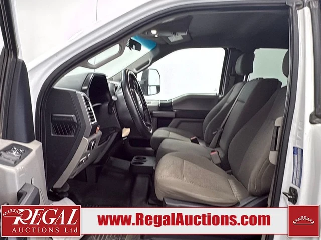 2017 Ford F550, weiß, 265.266 km, Import Kanada — Foto 5 z 5