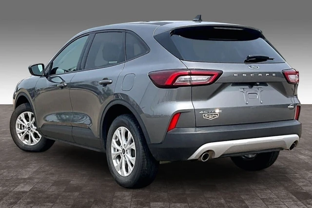 2025 Ford Escape Active, grau, 51.524 km, Import Kanada — Foto 11 z 20