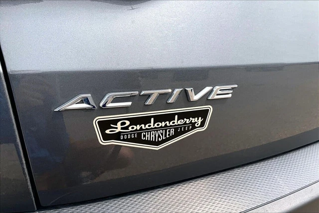 2025 Ford Escape Active, grau, 51.524 km, Import Kanada — Foto 8 z 20
