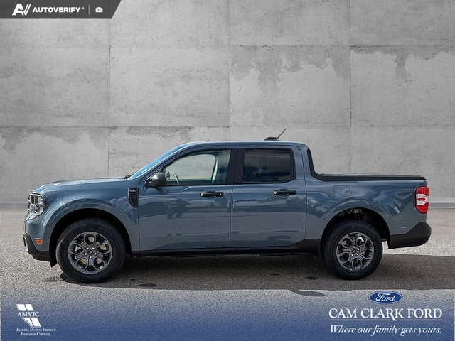 2026 Ford Maverick XLT, blau, 5 km, Import Kanada — Foto 3 z 20