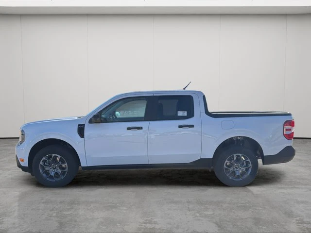 2026 Ford Maverick XLT, weiß, 30 km, Import Kanada — Foto 2 z 20