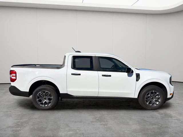 2026 Ford Maverick XLT, weiß, 30 km, Import Kanada — Foto 7 z 20