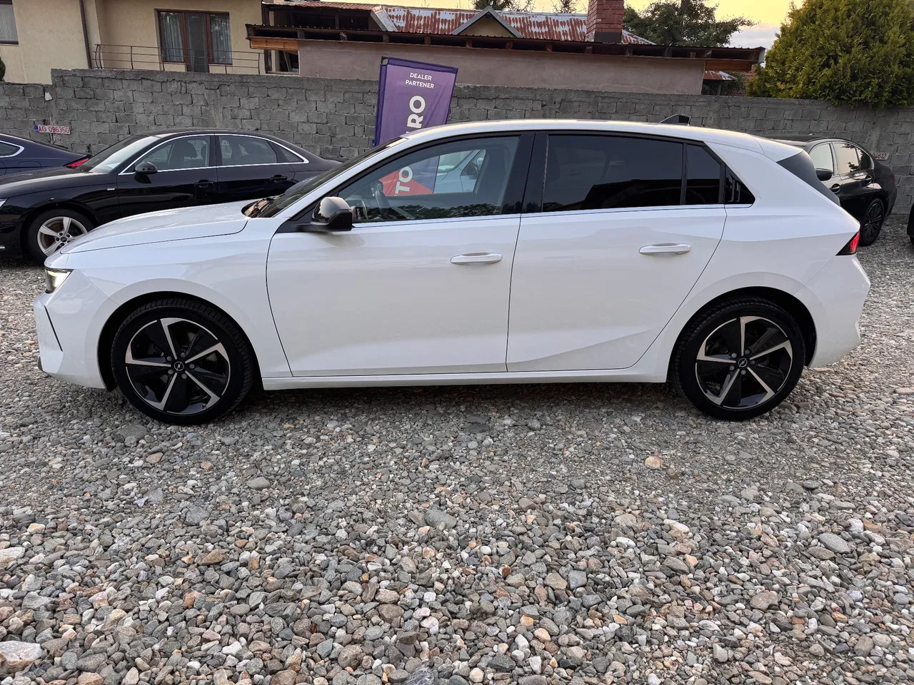 2023 Opel Astra, 149.368 km, Rumänien — Foto 3 z 40