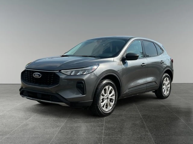 2025 Ford Escape Active, 56.729 km, Import Kanada — Foto 1