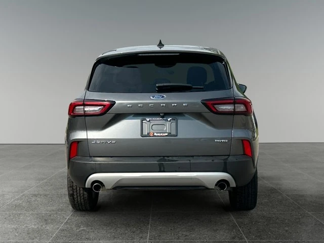 2025 Ford Escape Active, 56.729 km, Import Kanada — Foto 4 z 15