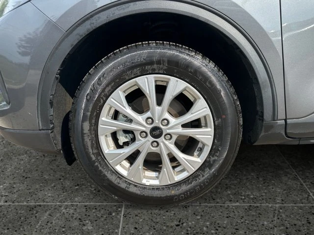 2025 Ford Escape Active, 56.729 km, Import Kanada — Foto 9 z 15