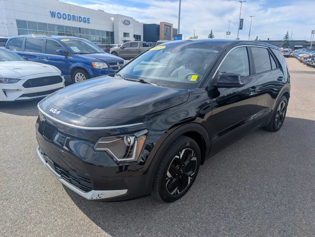 2023 Kia Niro Ev Premium FWD, schwarz, 31.181 km, Import Kanada — Foto 1