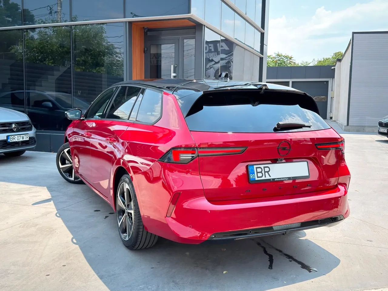 2024 Opel Astra, 30.962 km, Rumänien — Foto 9 z 35