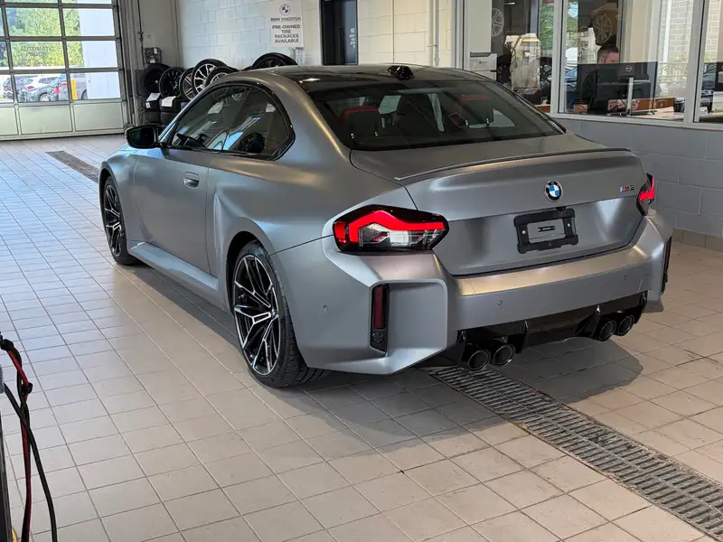 2026 BMW M2 Coupe, grau, 90 km, Import Kanada — Foto 3 z 12