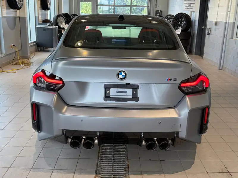 2026 BMW M2 Coupe, grau, 90 km, Import Kanada — Foto 4 z 12