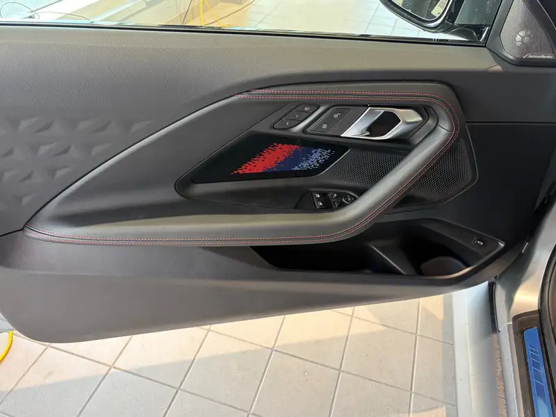 2026 BMW M2 Coupe, grau, 90 km, Import Kanada — Foto 9 z 12