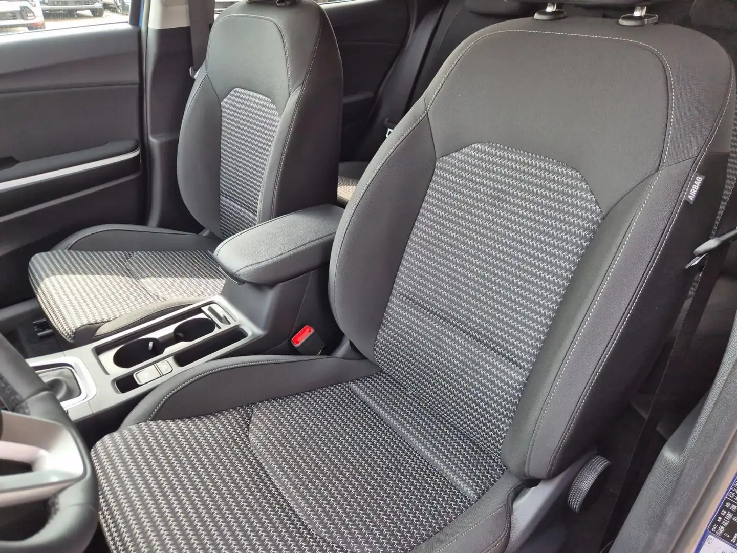2026 Kia XCeed, 2 km, Deutschland — Foto 12 z 12