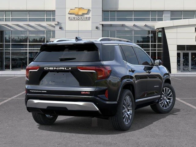2027 GMC Terrain Denali, weiß, 1 km, Import Kanada — Foto 4 z 4