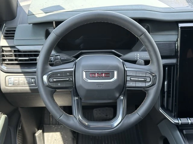 2026 GMC Acadia AT4, schwarz, 5 km, Import Kanada — Foto 11 z 20