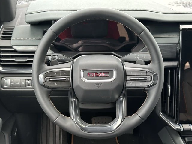 2026 GMC Acadia AT4, grau, 4 km, Import Kanada — Foto 11 z 20