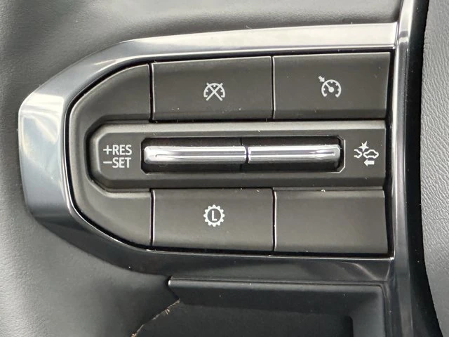 2026 GMC Acadia AT4, grau, 4 km, Import Kanada — Foto 12 z 20