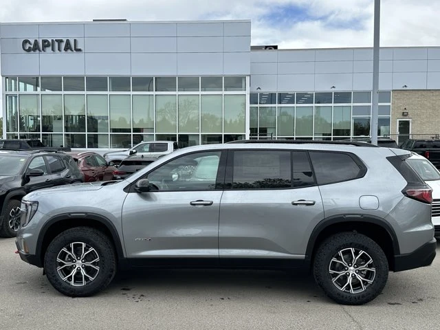 2026 GMC Acadia AT4, grau, 4 km, Import Kanada — Foto 3 z 20