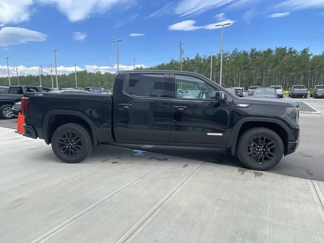 2026 GMC Sierra 1500 Elevation, schwarz, 1 km, Import Kanada — Foto 10 z 20