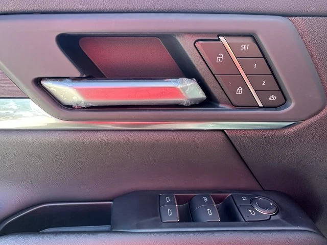2027 GMC Terrain AWD Denali, weiß, 4 km, Import Kanada — Foto 9 z 20