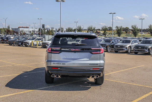 2027 GMC Acadia Elevation, grau, 15 km, Import Kanada — Foto 6 z 20