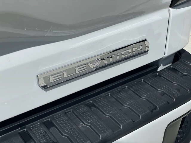 2026 GMC Sierra 1500 Elevation, weiß, 1 km, Import Kanada — Foto 7 z 20