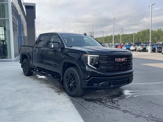 2026 GMC Sierra 1500 Elevation, schwarz, 1 km, Import Kanada — Foto 11 z 20