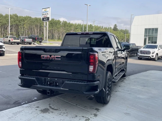 2026 GMC Sierra 1500 Elevation, schwarz, 1 km, Import Kanada — Foto 9 z 20