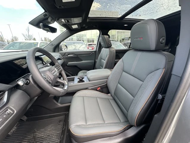 2026 GMC Acadia AT4, grau, 4 km, Import Kanada — Foto 10 z 20