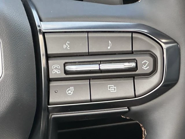 2026 GMC Acadia AT4, grau, 4 km, Import Kanada — Foto 12 z 20