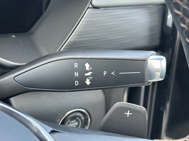 2026 GMC Acadia AT4, grau, 4 km, Import Kanada — Foto 16 z 20
