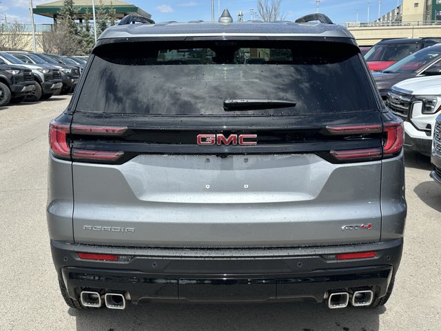 2026 GMC Acadia AT4, grau, 4 km, Import Kanada — Foto 5 z 20