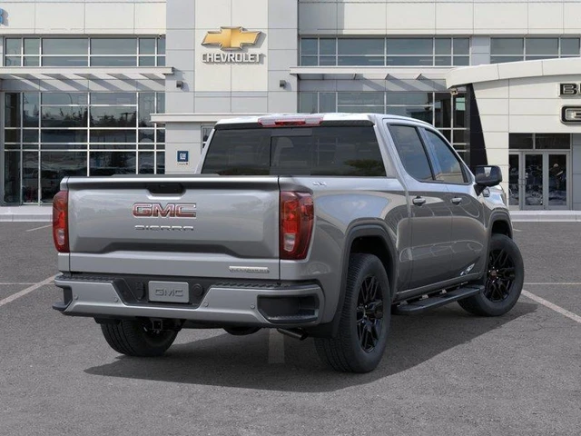 2026 GMC Sierra 1500 Elevation, silber, 1 km, Import Kanada — Foto 4 z 4
