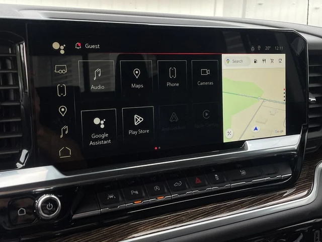 2026 GMC Sierra 1500 Elevation, schwarz, 1 km, Import Kanada — Foto 16 z 20