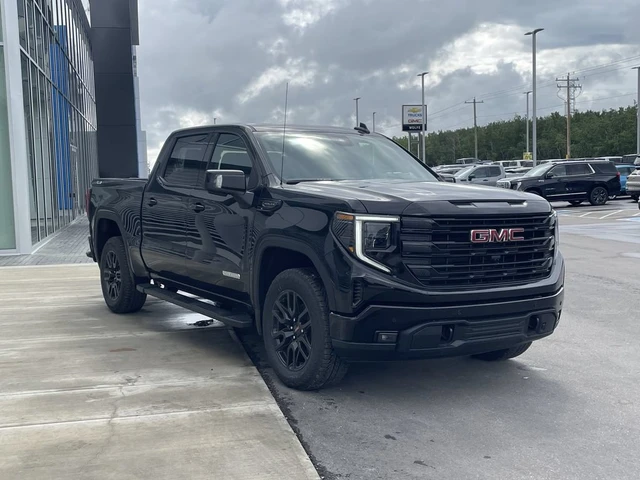 2026 GMC Sierra 1500 Elevation, schwarz, 1 km, Import Kanada — Foto 11 z 20
