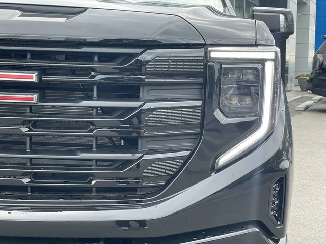 2026 GMC Sierra 1500 Elevation, schwarz, 1 km, Import Kanada — Foto 3 z 20
