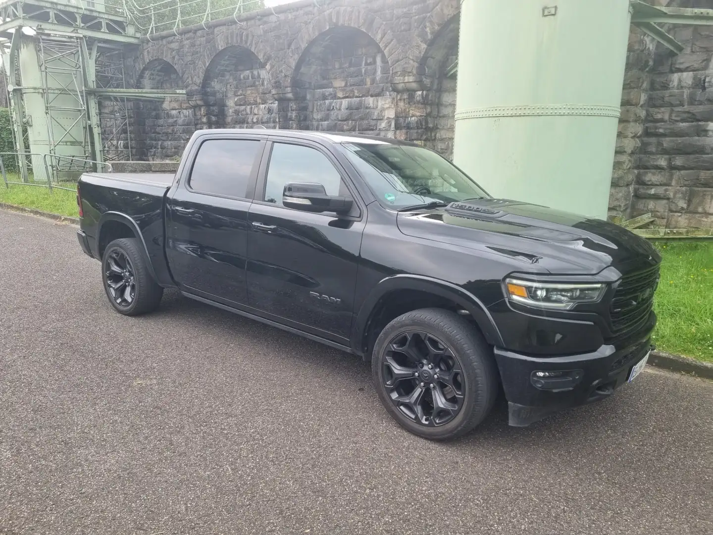 2021 RAM 1500, 82.500 km, Deutschland — Foto 1