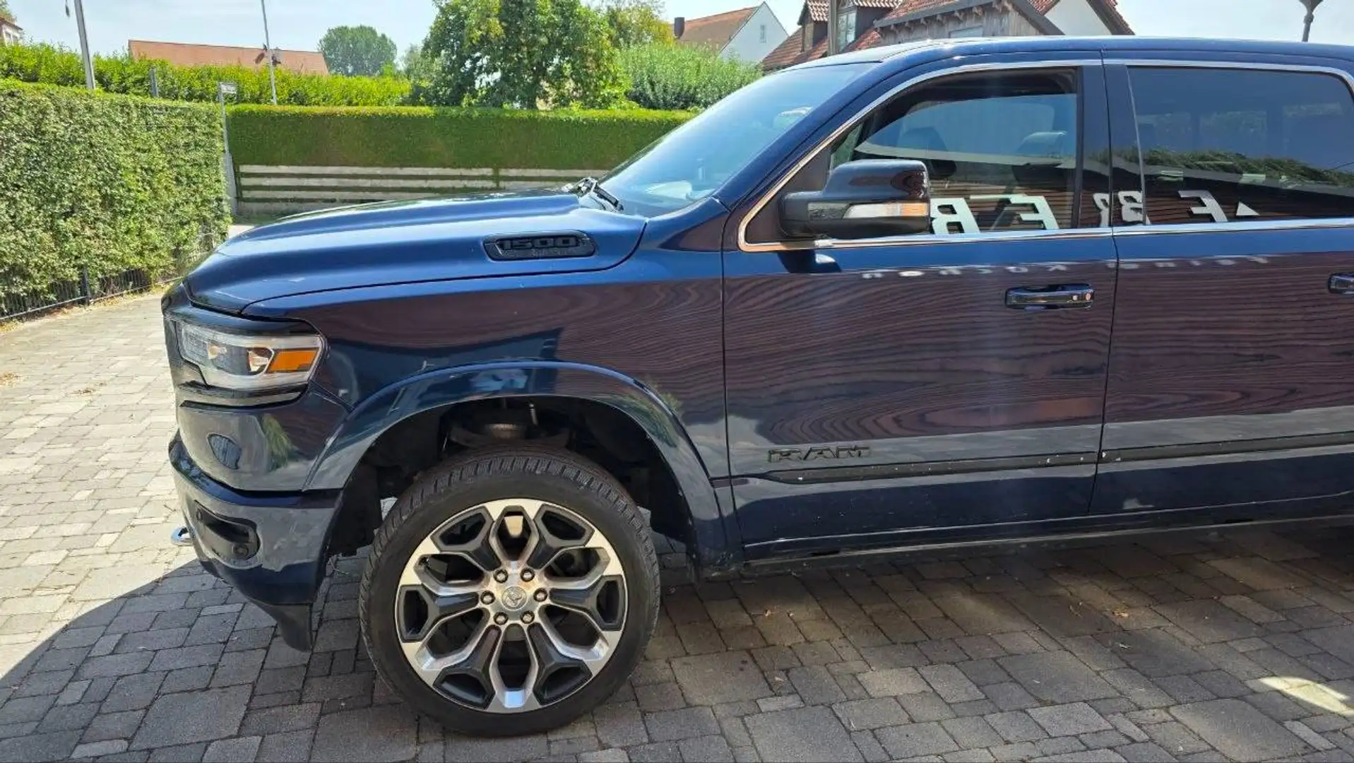 2020 RAM 1500, 93.000 km, Deutschland — Foto 2 z 12
