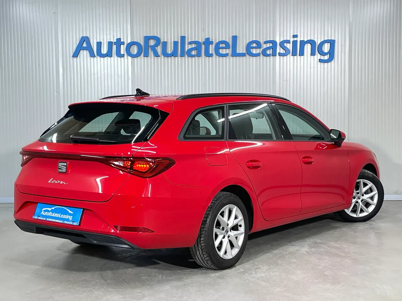 2023 Seat Leon, 74.621 km, Rumänien — Foto 3 z 25