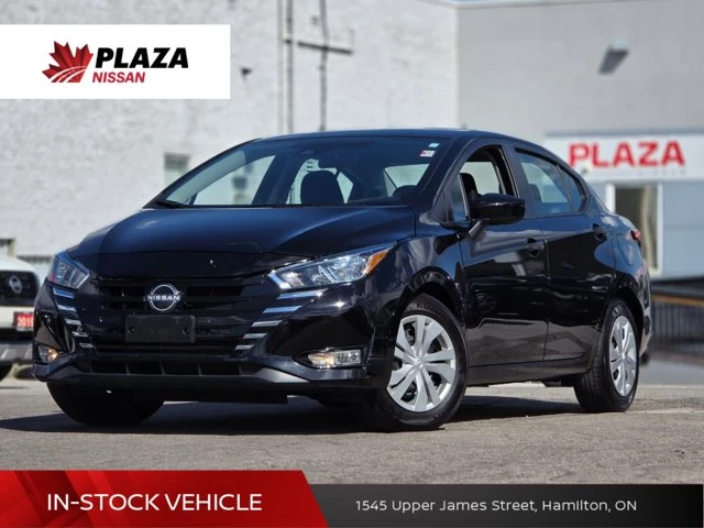 2024 Nissan Versa, schwarz, 34.980 km, Import Kanada — Foto 1