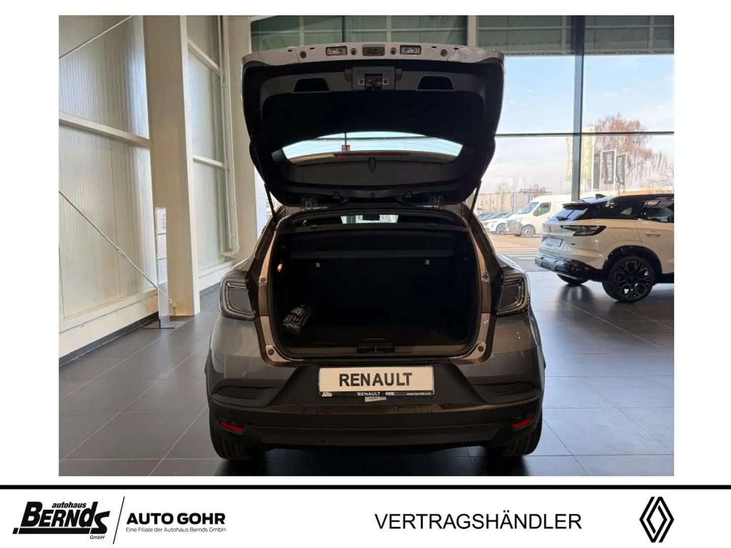 2026 Renault Captur, 4 km, Deutschland — Foto 5 z 12