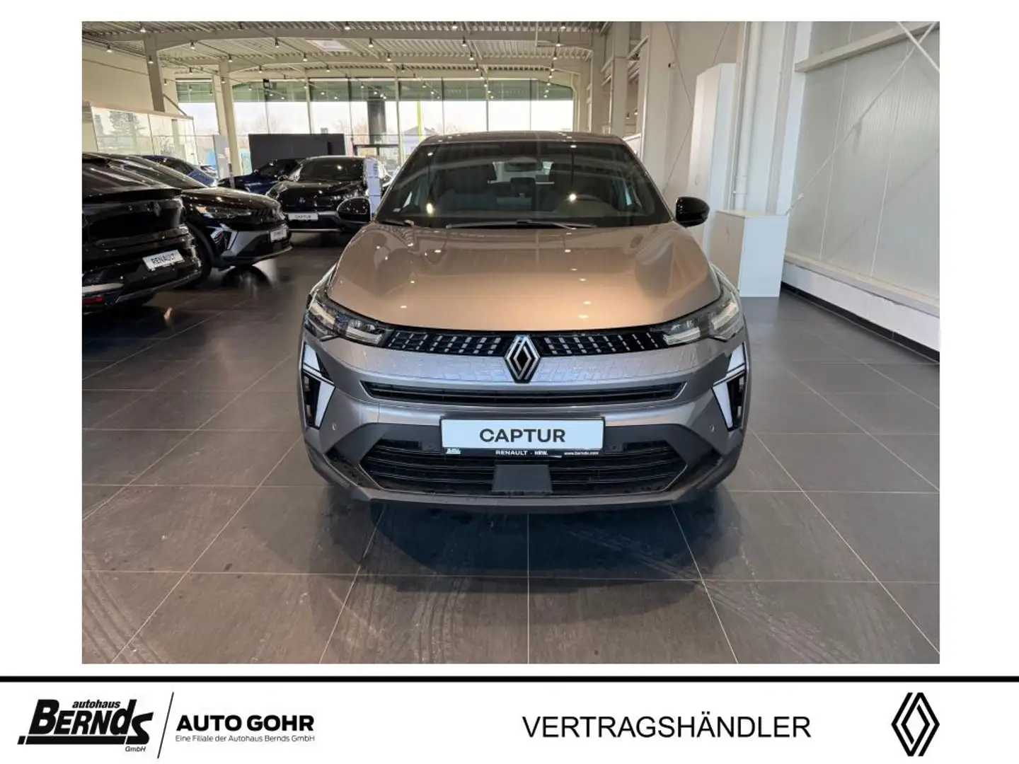 2026 Renault Captur, 4 km, Deutschland — Foto 9 z 12